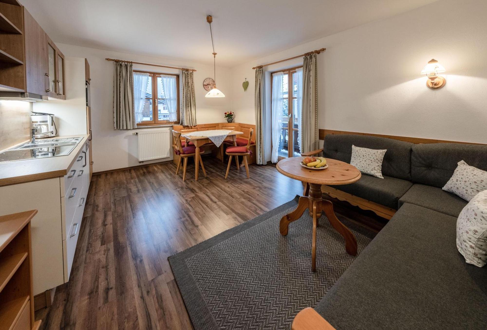 Landhaus Braun Appartement Mittenwald Buitenkant foto